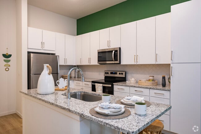 1BR, 1BA - 656SF - A1 - Kitchen