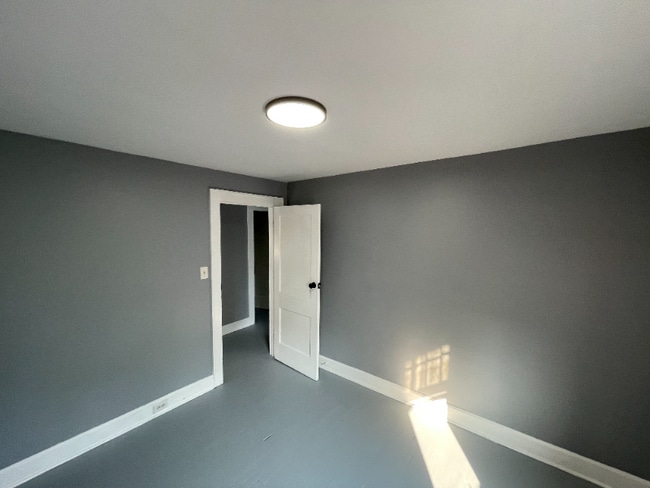 Photo - 1750 Urbana Rd