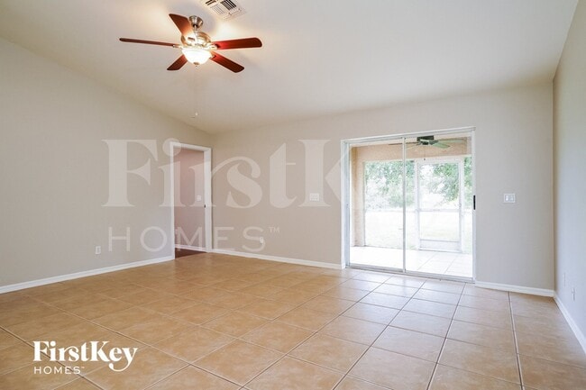 Photo - 6490 Chabot Ave