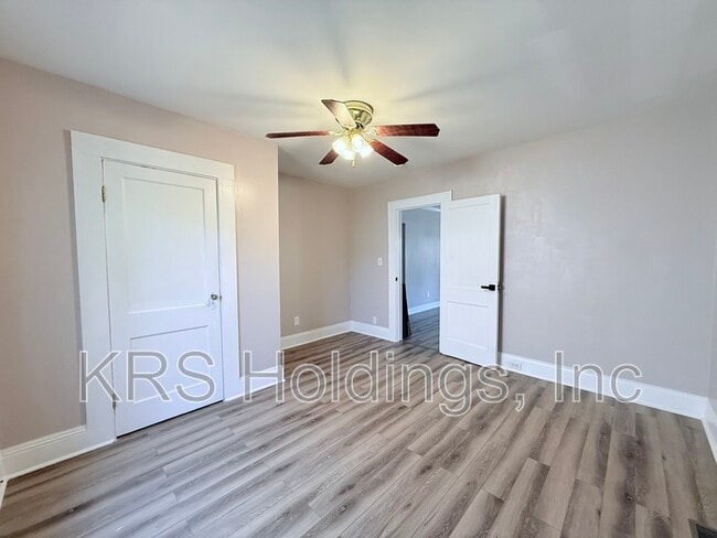Photo - 512 N Maple St