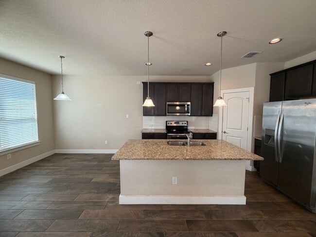 Photo - Great Location ~ Fabulous Townhome in New Braunfels 3/2.5 ~ Minutes from Gruene ~ Move in Ready!