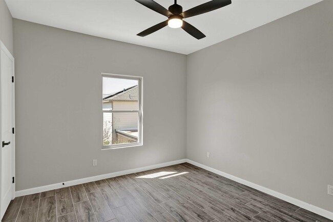 Photo - 1010 Monaco Blvd Unit 14