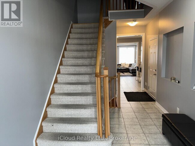 Photo - 140 Duncan Ln