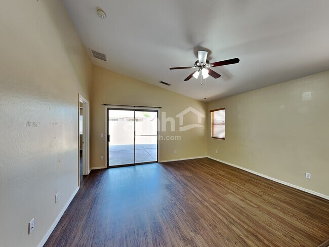 Photo - 10772 W Mountain View Dr