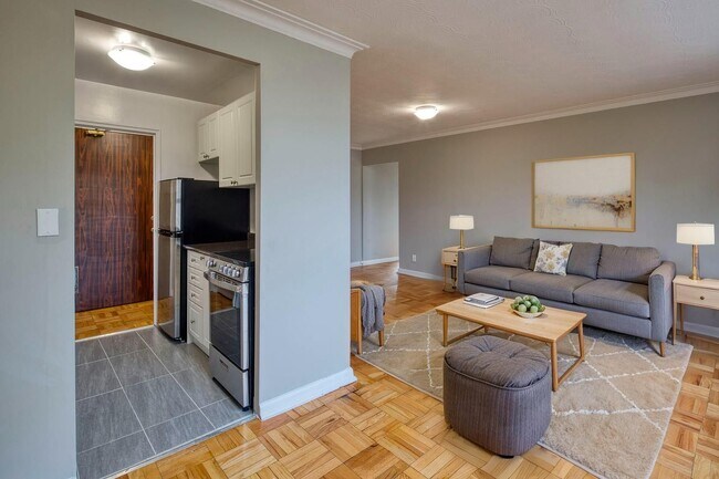 Building Photo - 1500 Eglinton Avenue West