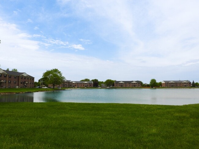 Lake View Shores Apartments