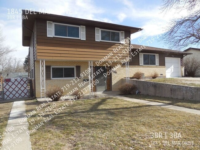 Photo - 1845 Del Mar Dr House