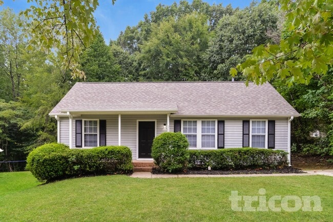 Building Photo - 212 Cottonwood Park Dr