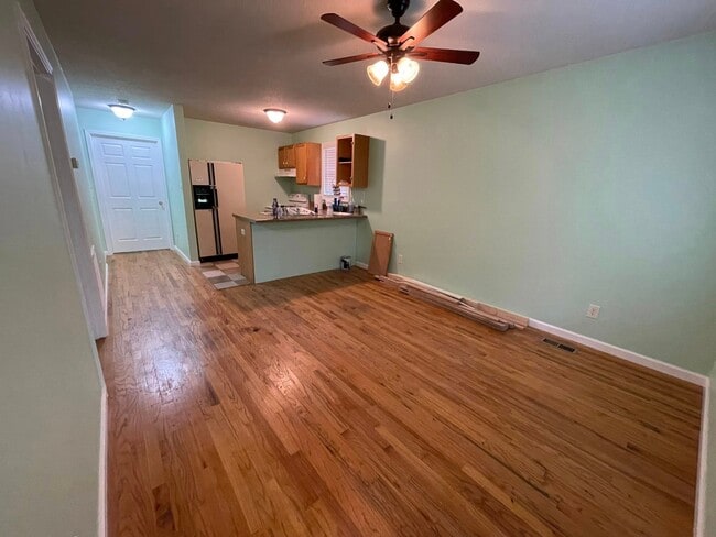 Photo - 10182 Redwood Cir