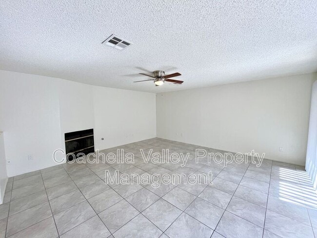 Photo - 28880 Landau Blvd