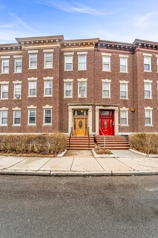 Photo - 86 Winthrop St