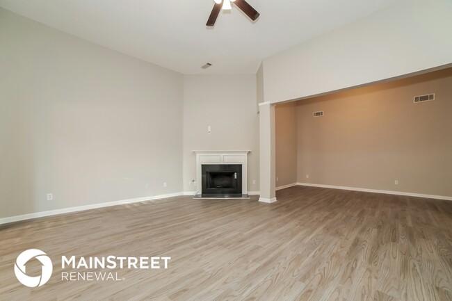 Photo - 4231 Butternut Pl