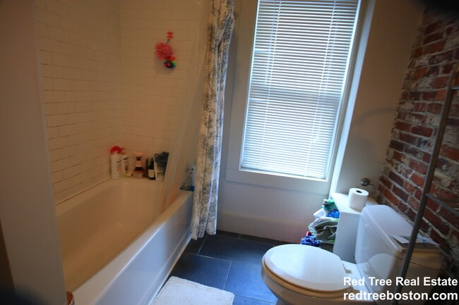 Photo - 23 Greylock Rd Unit 1