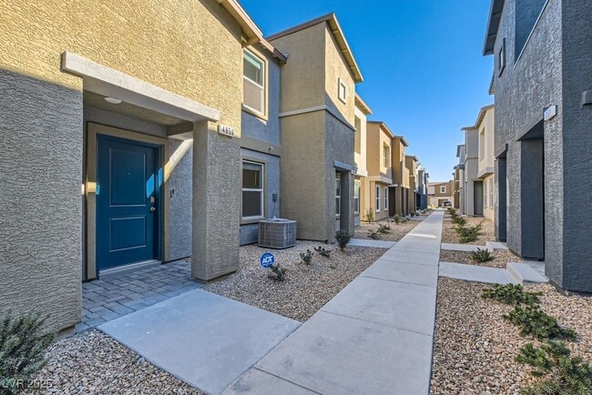 Photo - 4859 Wine Rdg Ave