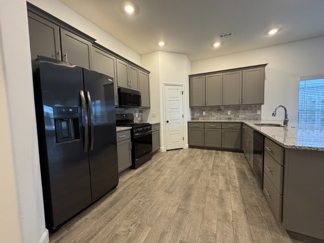 Photo - 424 NW 59th Ave