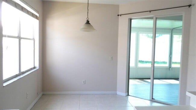 Photo - 1029 Millebourne Way