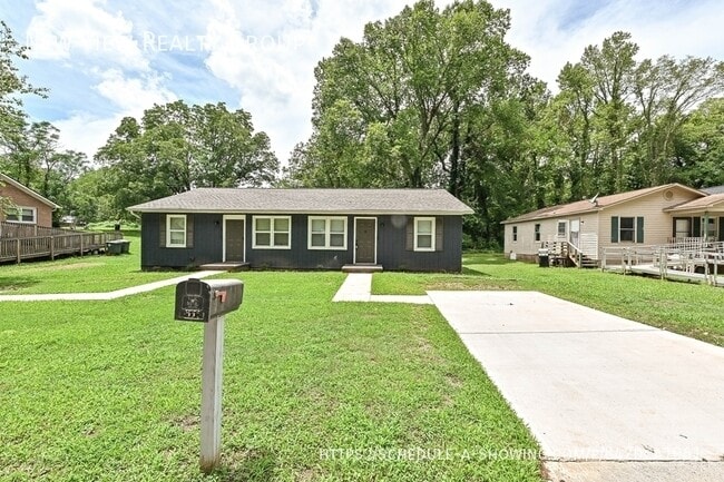 Photo - 1119 Grady St