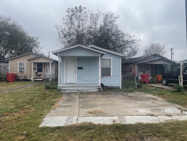 Cozy 1 Bedroom, 1 Bathroom Rental in Robstown - Cozy 1 Bedroom, 1 Bathroom Rental in Robstown