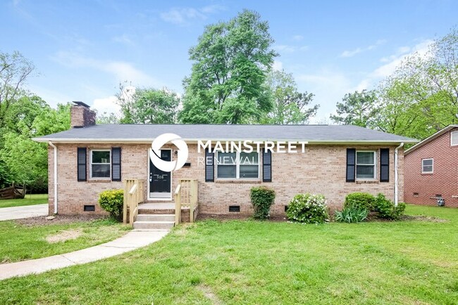 Photo - 508 Frank Dr House