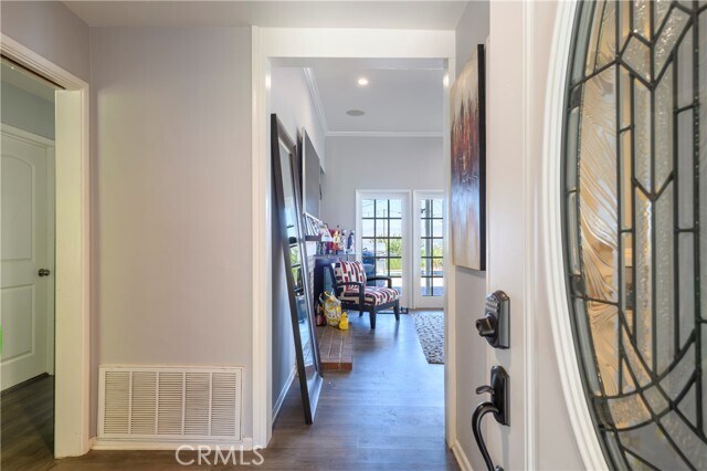 Photo - 3633 Willowcrest Ave