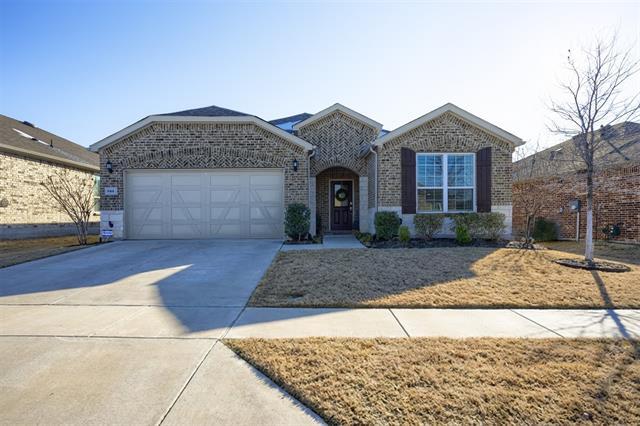 Building Photo - 944 Memorial Dr