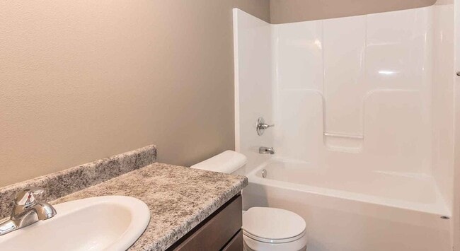 Building Photo - 407 Opal Ln