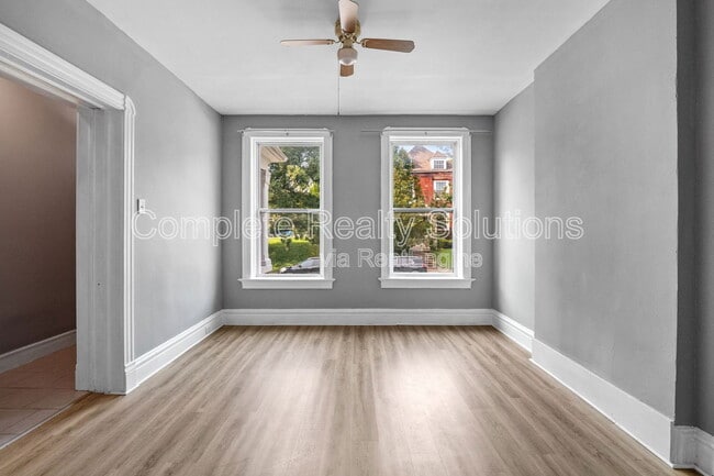 Photo - 5132 Kensington Ave Unidad 2