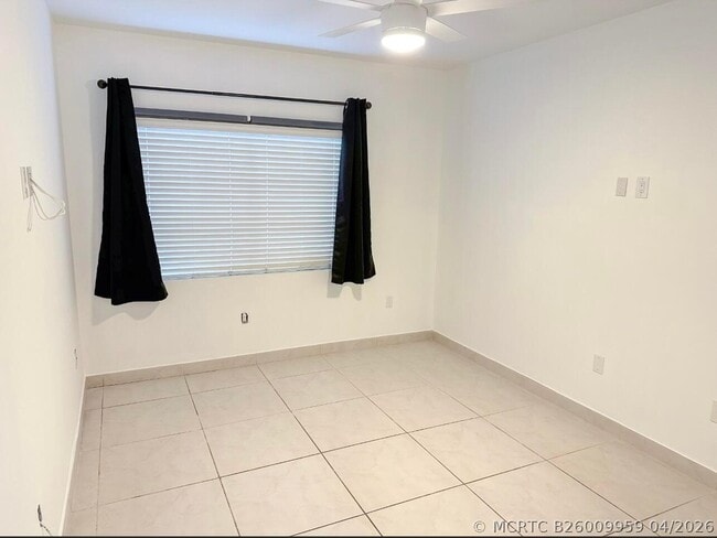 50 SW 3rd St Unit 1060