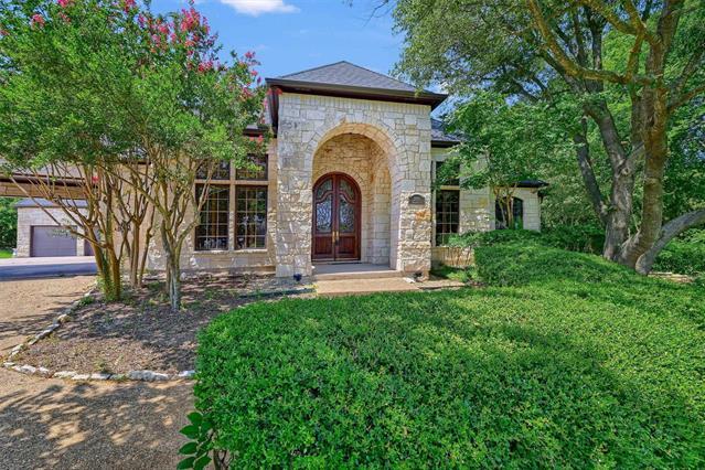 Photo - 2910 Wellington Dr