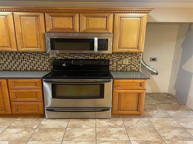 310 Brook Village Rd Unit 18