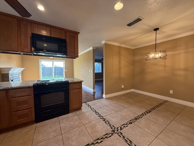 Photo - 91 Decathlon Cir