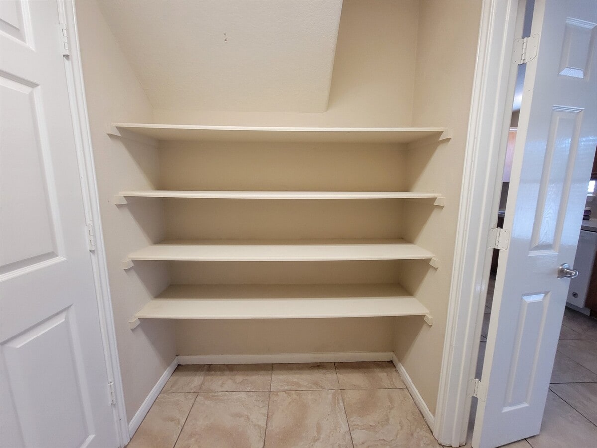 Photo - 2414 Gwenfair Dr