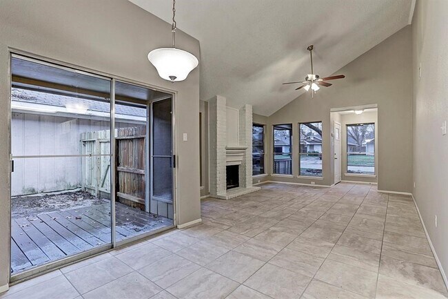 Photo - 23322 Pebworth Pl