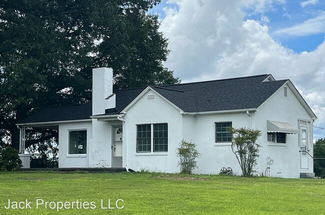 Photo - 2 br, 10 bath House - 1486 E. Poinsett Str...