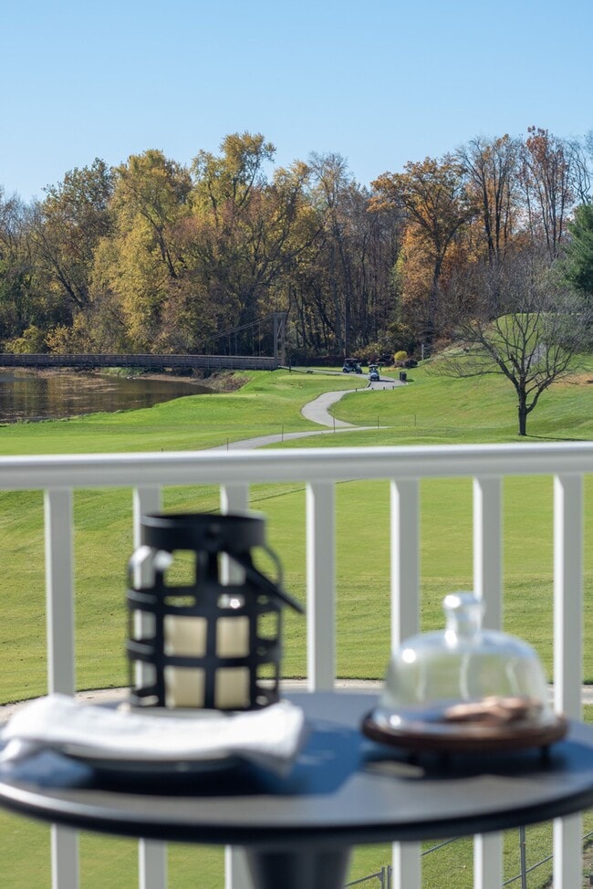Residences at West Hills Country Club