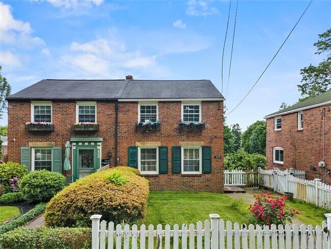 Photo - 529 Beaver St