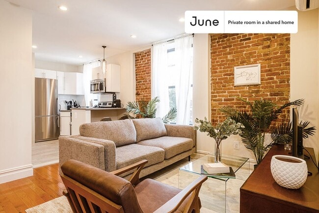 Room in Shared 3 bed/2 bath home in Upper West Side
