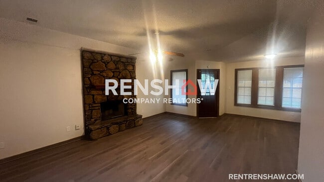 Building Photo - 4736 Mallard Ridge Dr