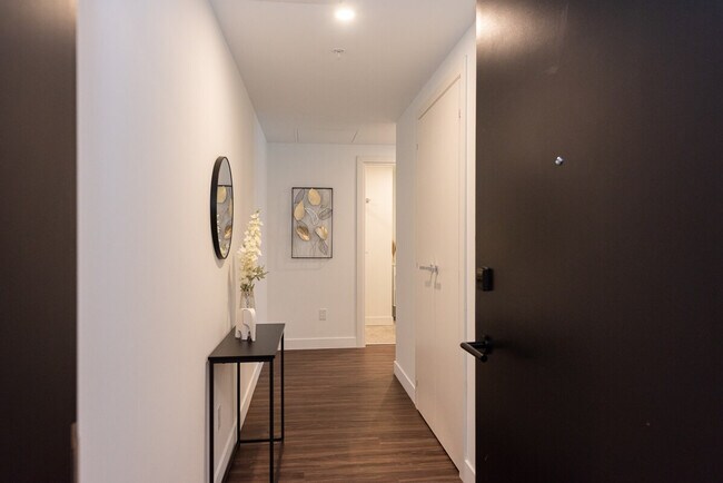 Photo - 1428 Avenue Overdale Unit SI ID1261785P