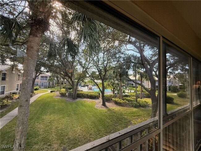 24821 Lakemont Cove Ln Unit 201
