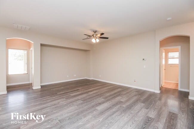 Photo - 28067 N Quartz Dr