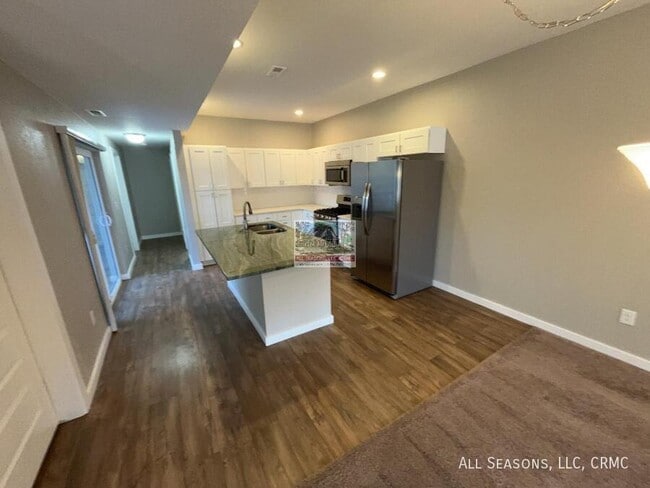 Photo - 1125 Market St