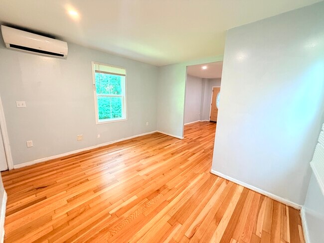 Photo - 1601 Sexton St