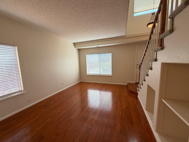 Photo - Beautiful Home with Open Floor Plan, Spacious Loft & Private Fenced Yard!!