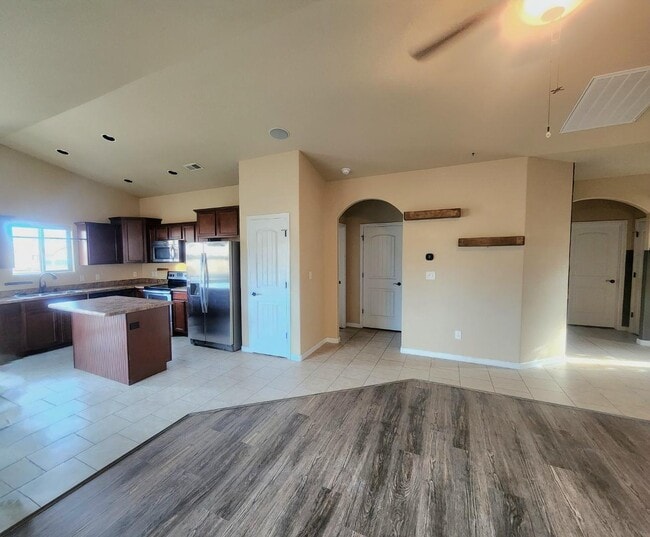 Photo - 3170 Glendam Drive