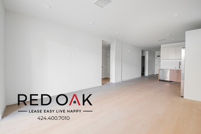 Photo - 856 S Gramercy Dr Unidad 102