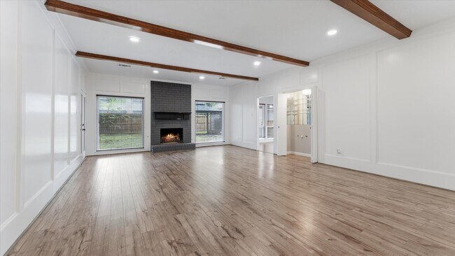 Photo - 12015 Fawnview Dr