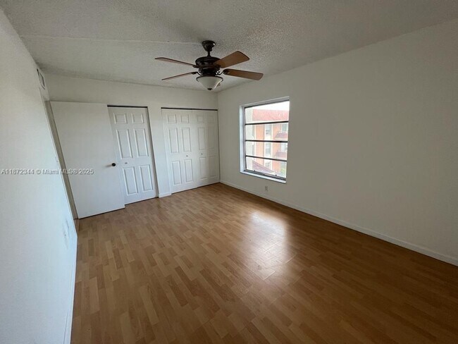 Photo - 17600 NW 68th Ave Unit B3010