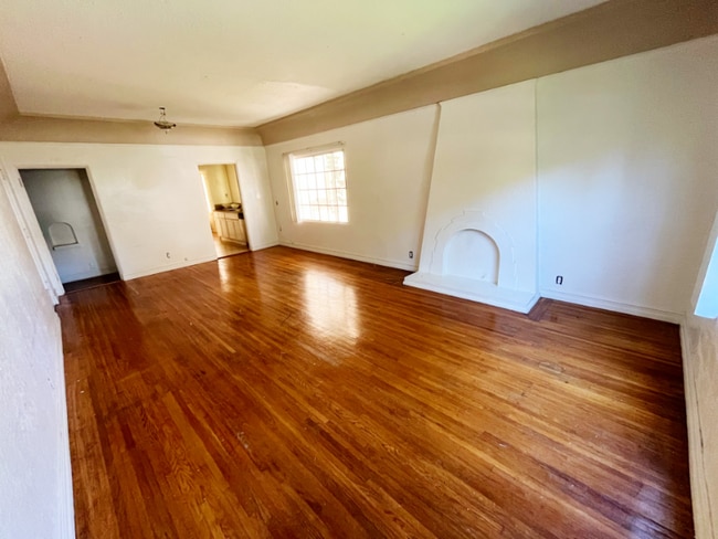 Photo - 227 S Gale Dr Unit 1