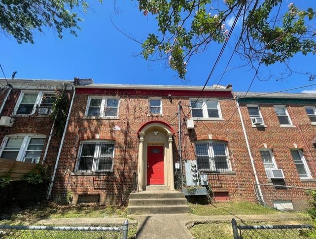 Building Photo - 1613 18th St NW